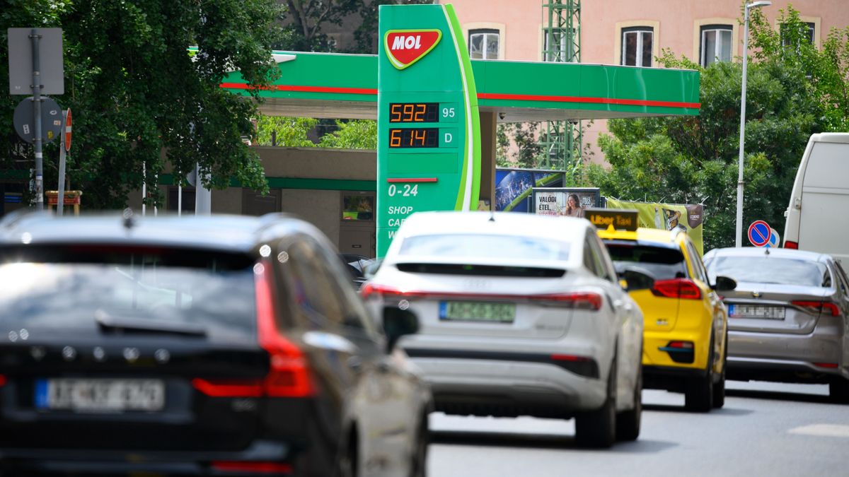 A kamatstop után a védett üzemanyagár is megy: újabb korlátozást vezet ki a Tisza-kormány