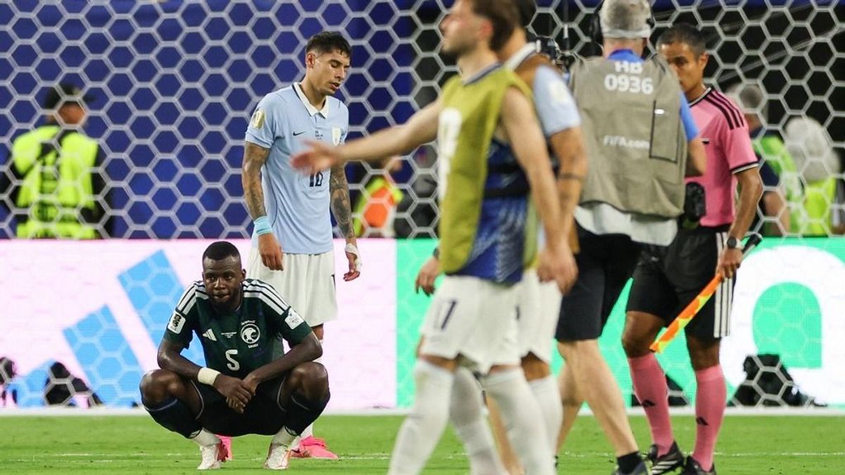Másodosztályú kapus fogott ki a favoriton: a kapitány és a Real-sztár is dühös az uruguayi blama miatt