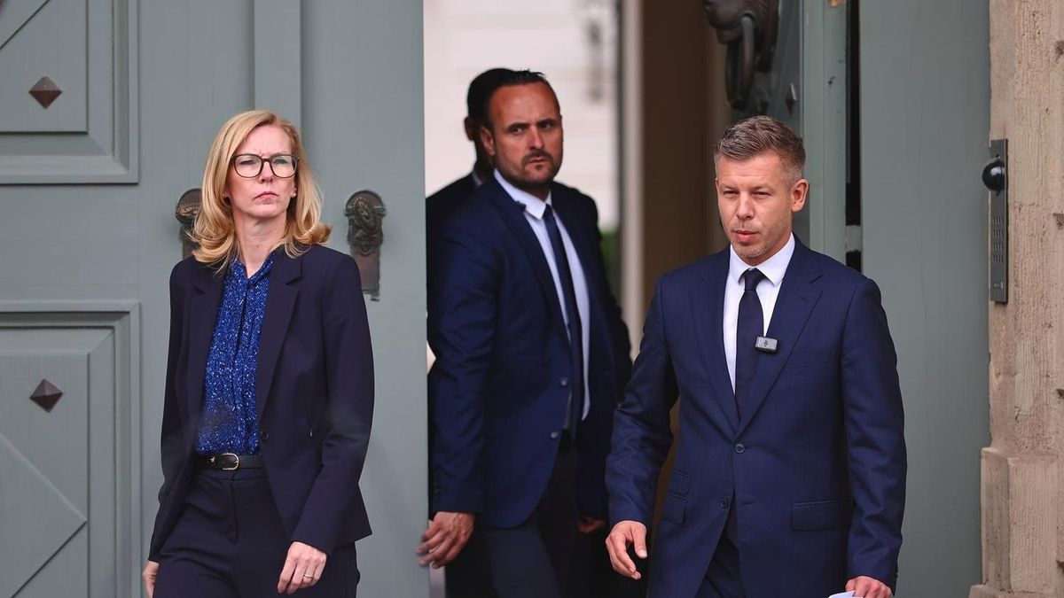 A magyar miniszterelnök irredenta hülyeségeket beszél