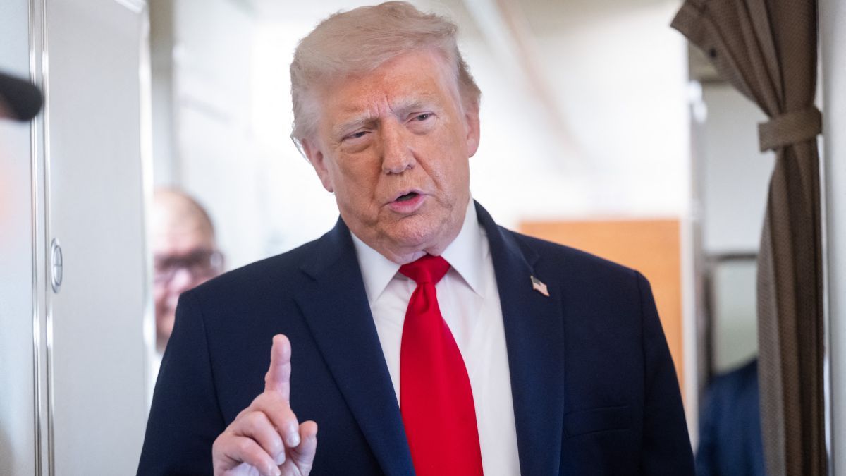 Trump emelte a tétet: Irán fizetni fog, amiért elhúzta a tárgyalásokat