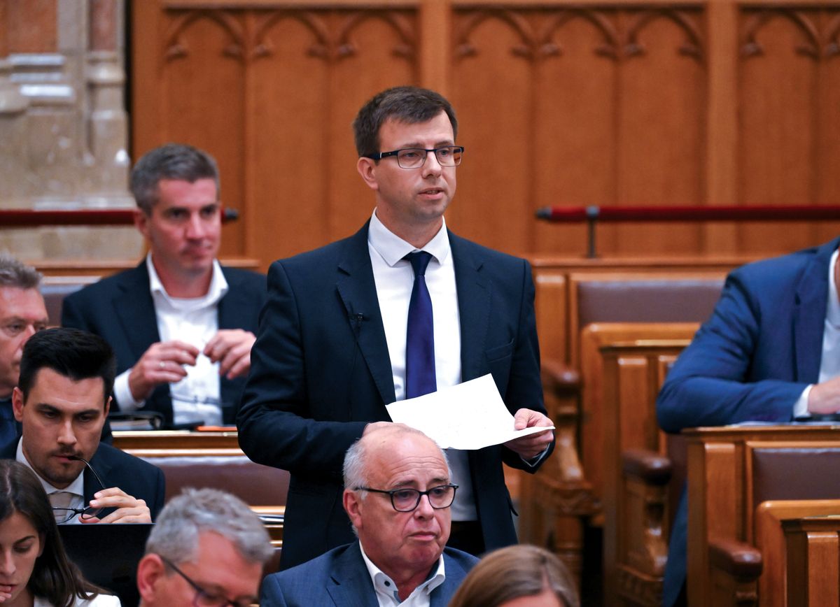 BÓKA János