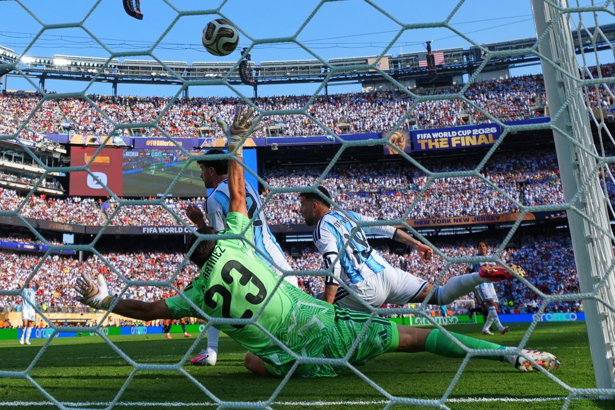TORRES, Ferran