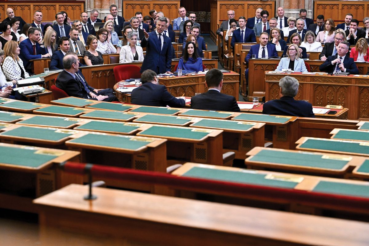 MAGYAR Péter