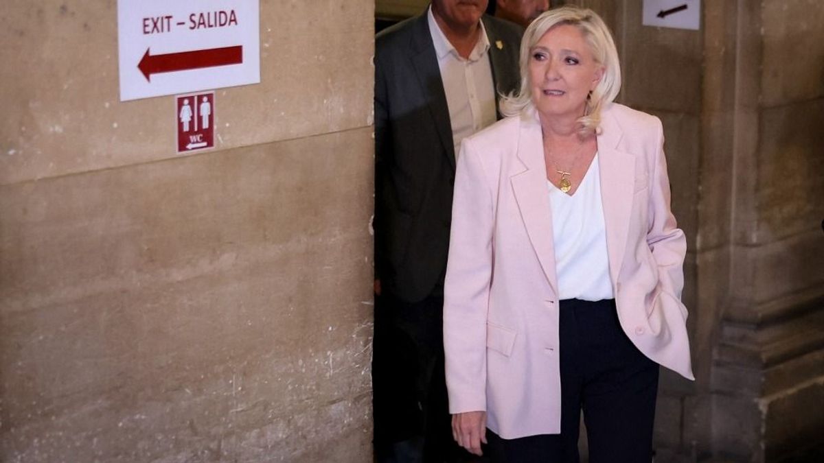 Börtönre ítélték Le Pent Franciaországban
