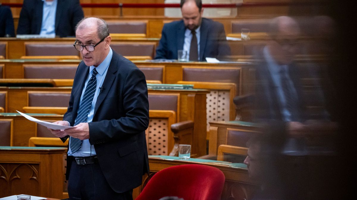 Kulcsfontosságú egészségügyi kérdésben szabott határidőt Magyar Péter Hegedűs Zsoltnak
