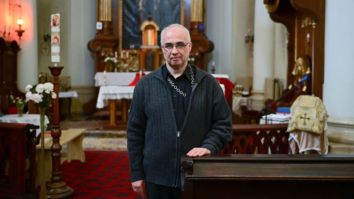Magyar Péter Ankarában Nicusor Dan román elnökkel egészen biztosan kezet fogott