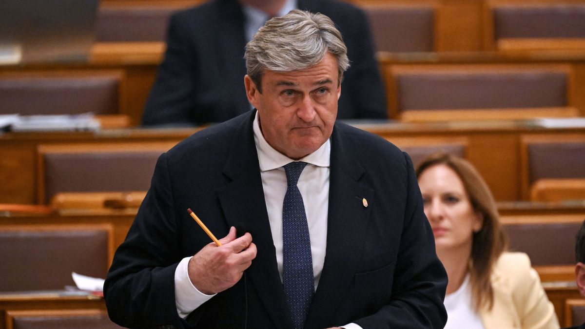 Kapitány István új vezető kinevezését jelentette be