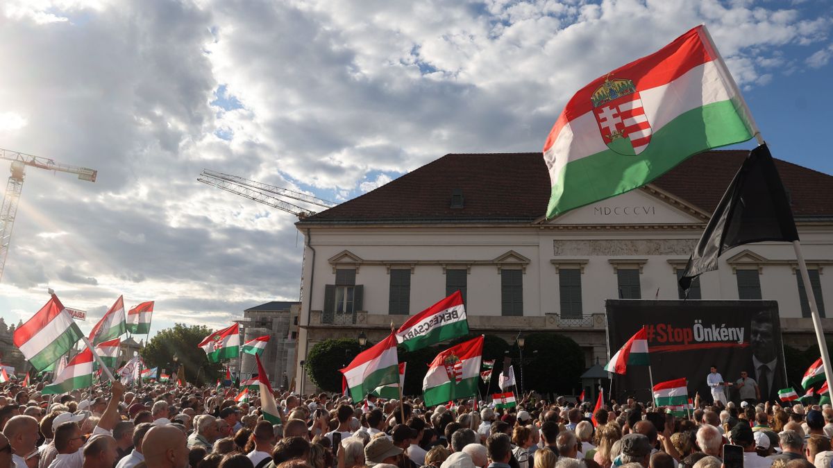 Ez volt az első lépés, megüzenték a tüntetők Magyar Péternek: Nem félünk!