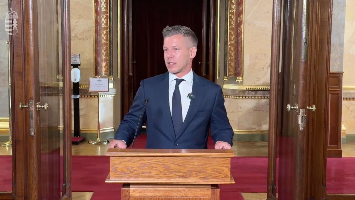 „Minden magyar ember miniszterelnöke” – de hol van Magyar Péter, amikor sztrájkolnak a dolgozók?