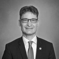 Cser-Palkovics András