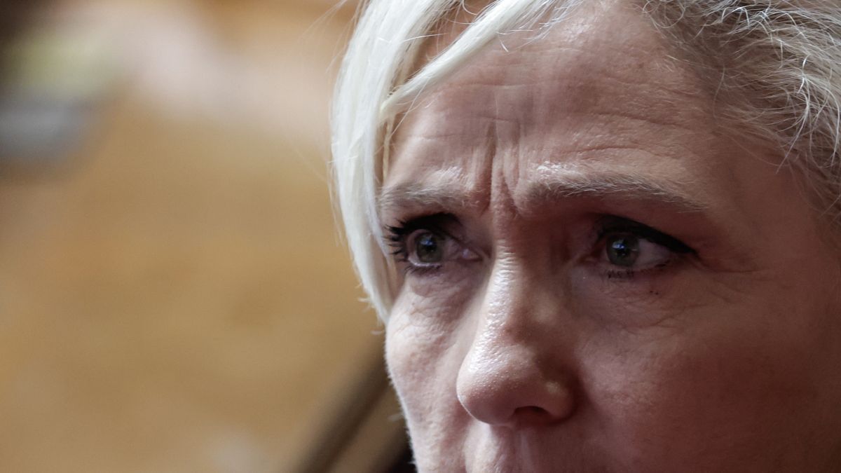 Le Penéktől retteg a NATO, és minden okuk meg is van rá