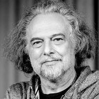 Laár András