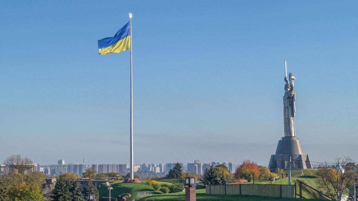 Ukrán források szerint szeptemberben személyesen találkozik Magyar Péter és Volodimir Zelenszkij